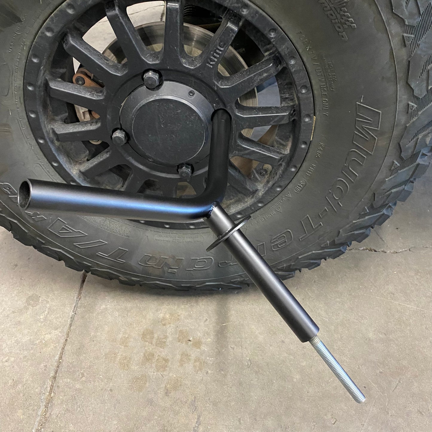 Wildcat XX Spare Tire Hold Down